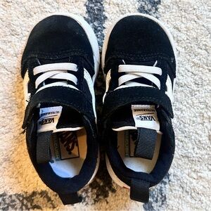 Vans UltraRange 66 V Shoe